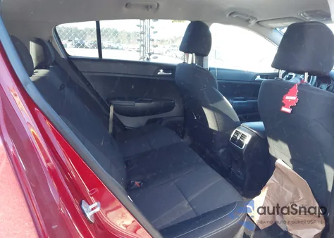 2018 Kia Sportage Lx из США, поврежденный, VIN KNDPMCAC2J7447693